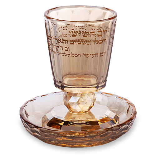 גביע קידוש קריסטל עם רגל 8 ס"מ תכולה 110 מ"ל